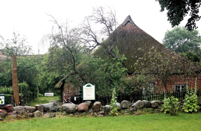 Hallenhaus Middelhagen
